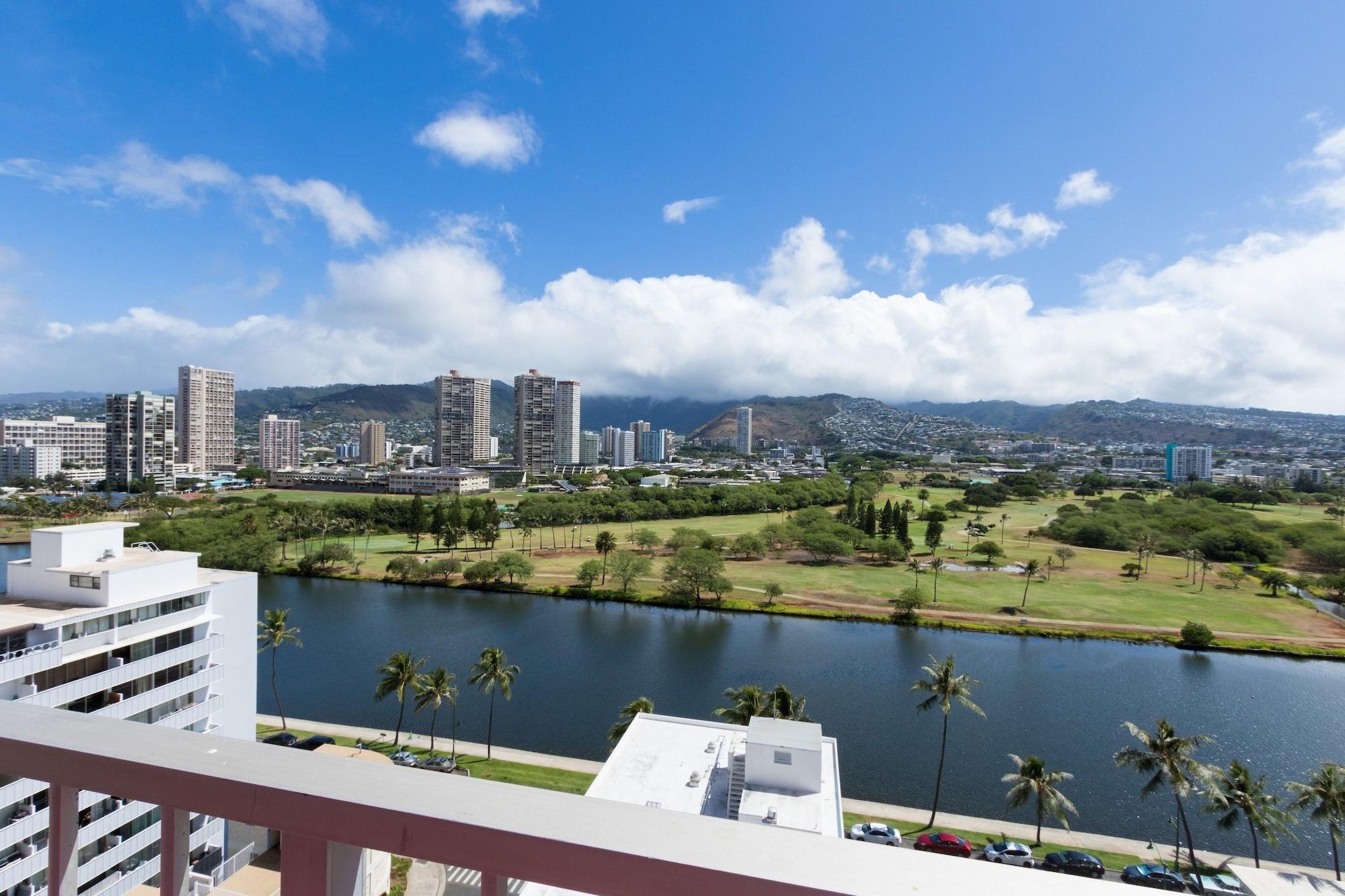 Ilima Hotel Honolulu Exterior photo