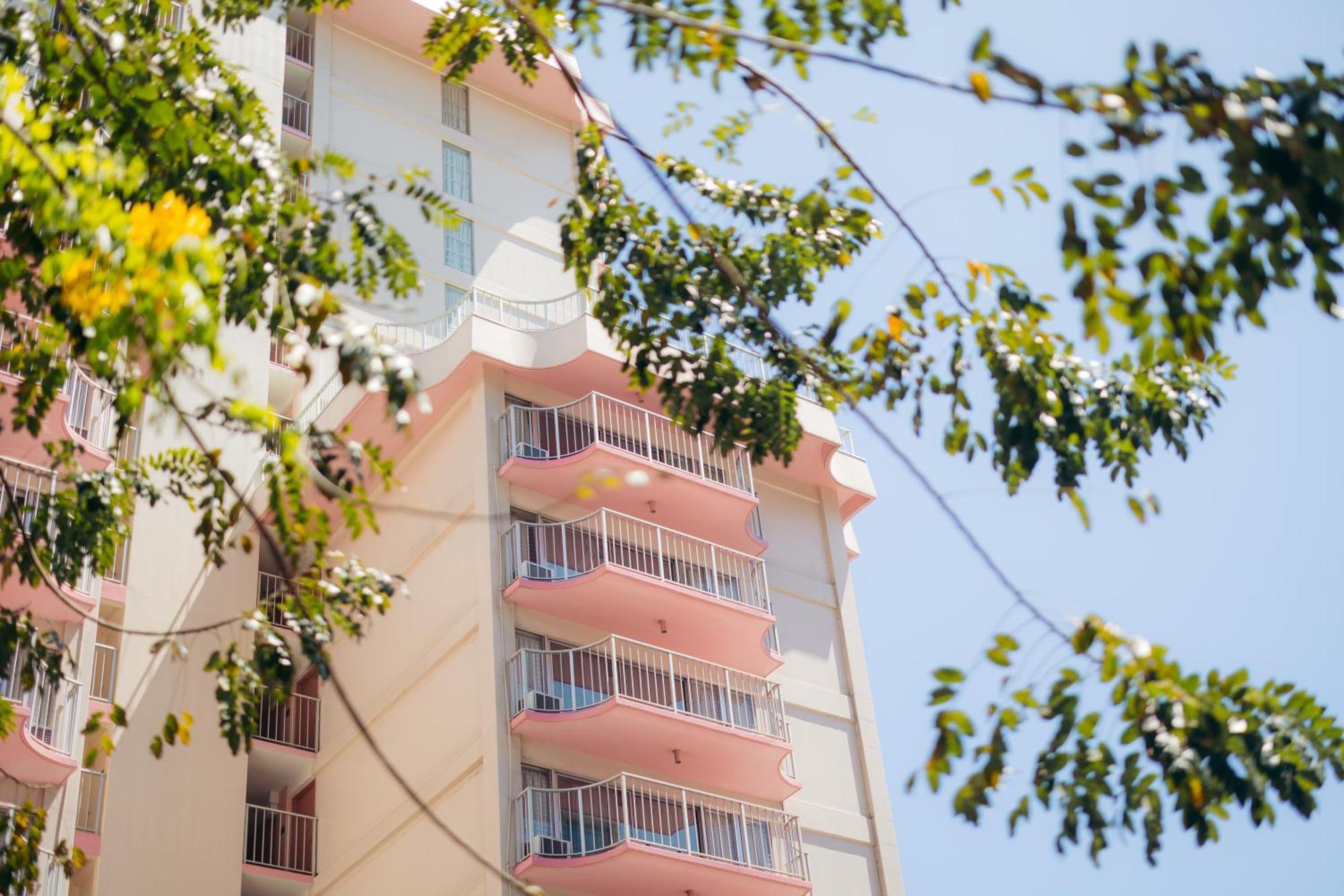 Ilima Hotel Honolulu Exterior photo